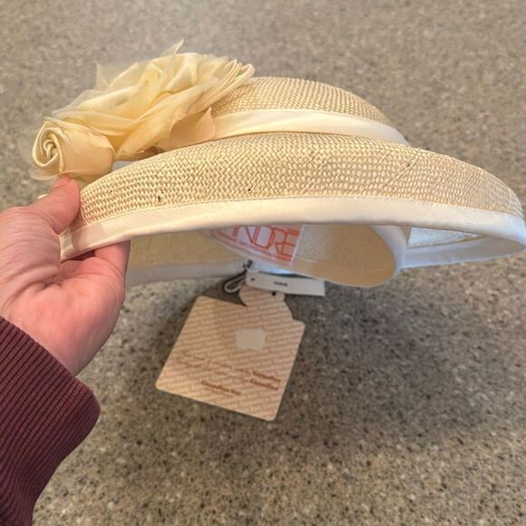 ANDRE Canadian Vintage Silk Rose Straw Tilt Hat NWT Deadstock Derby Hat *NEW*